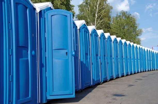 Best Porta potty rental near me  in Long Beach, MD